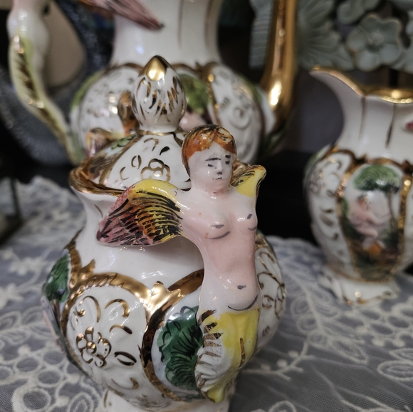 Vintage 1930s/40s porcelain Capodimonte coffee set .Made in Italy, Rare exquisit - Picture 4 of 17